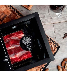 100% Iberian Bellota shoulder cut by knife (Salamanca)