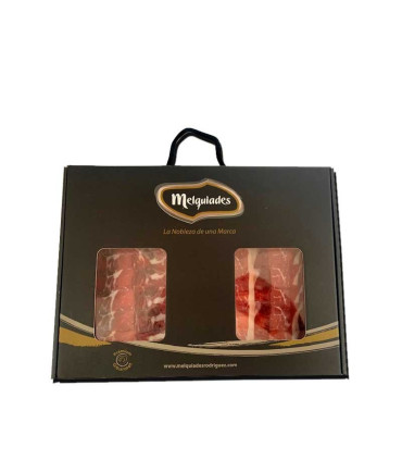 Pata Negra Palette. 100% iberische Eichel mit einem Messer geschnitten