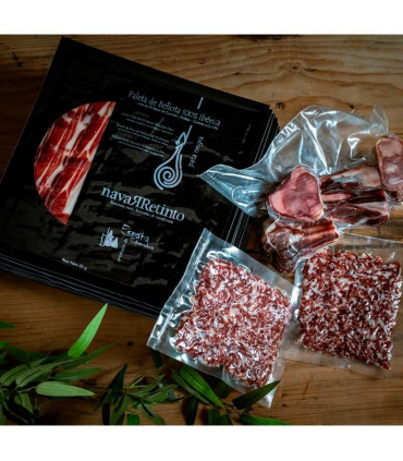 SLICED IBERIAN SHOULDER NAVARRETINTO