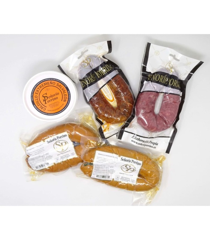 O mulțime de cârnați tradiționali din Extremadura