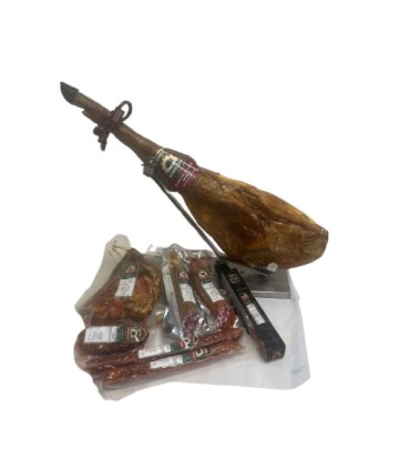 Mandje met Iberische ham en worstjes – Encina Charra - Salamanca