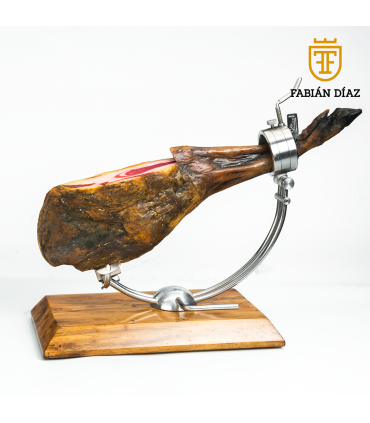 Paleta de bellota 100% Ibérico. Cu tăietură.