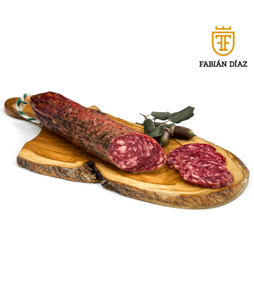 Salchichón ibérico de bellota com fatias