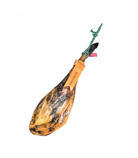 Ham bellota 50% Breed Ibérica. Treasure of Iberian Pigs Benito