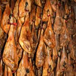 Diferencia entre jamón ibérico y jamón serrano